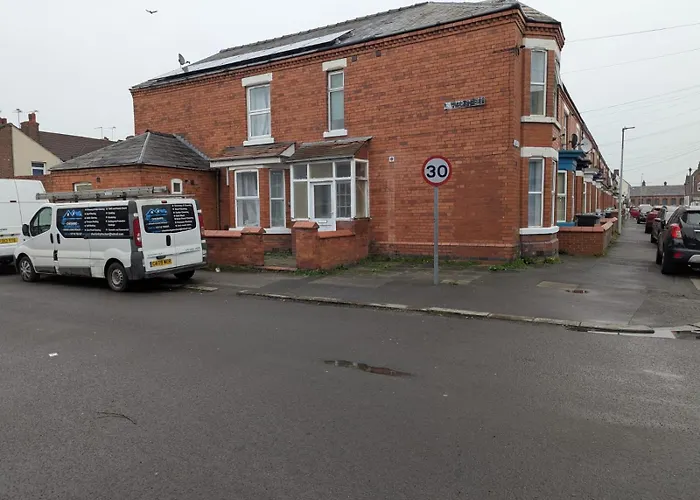 Alex, Mornflake, Train Station, M6, Parking, Professional