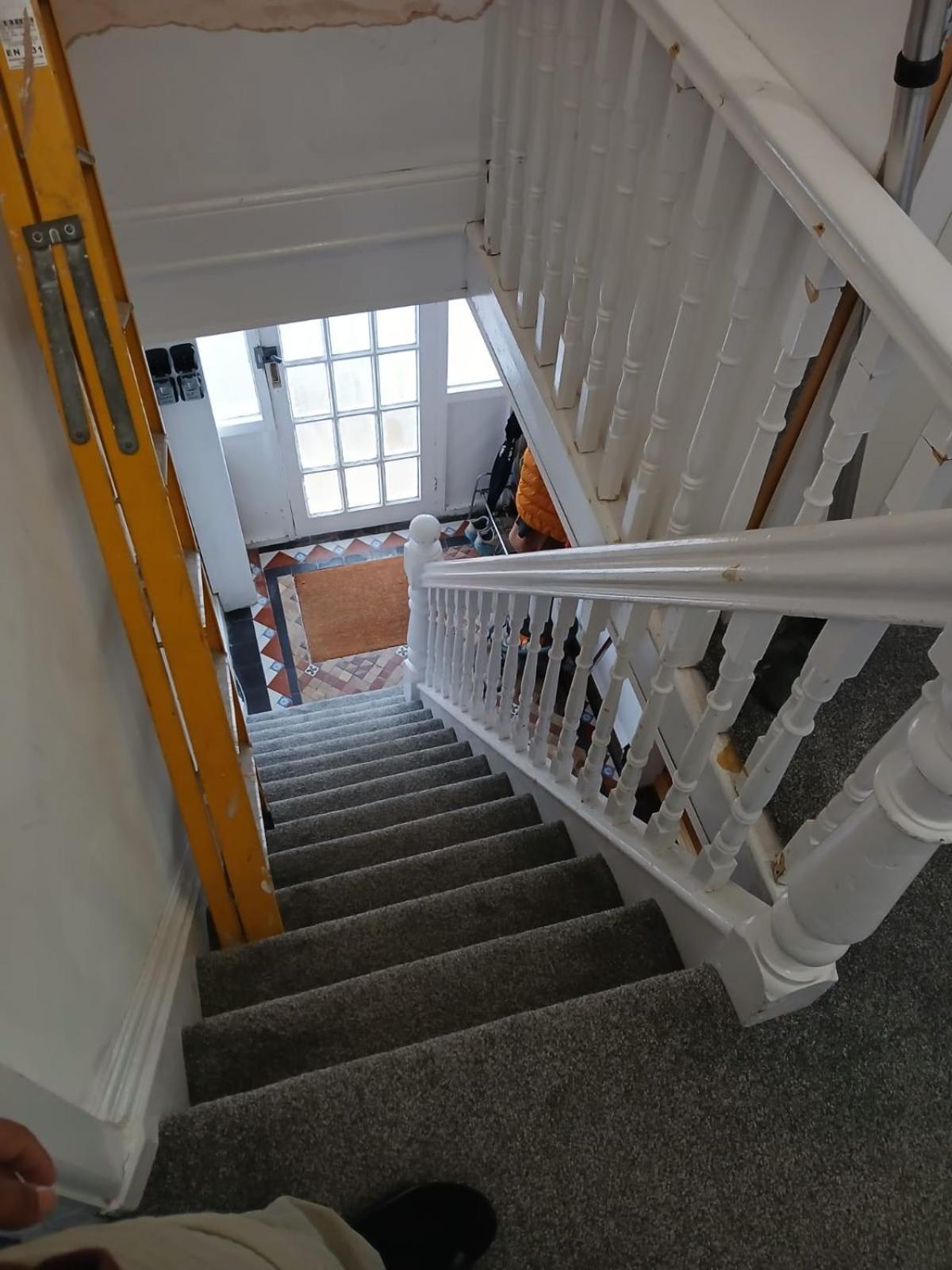 Alex, Mornflake, Train Station, M6, Parking, Professional *
